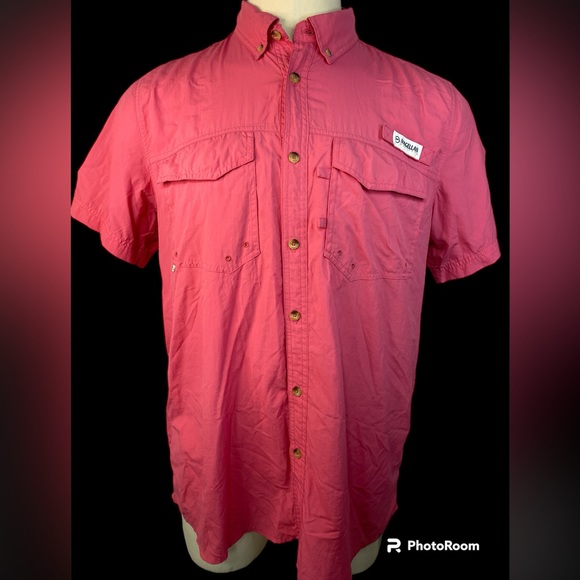 Magellan Outdoors Other - Magellan Outdoors Fish Gear Angler Fit SS Button Up Fishing Shirt Men’s Large
